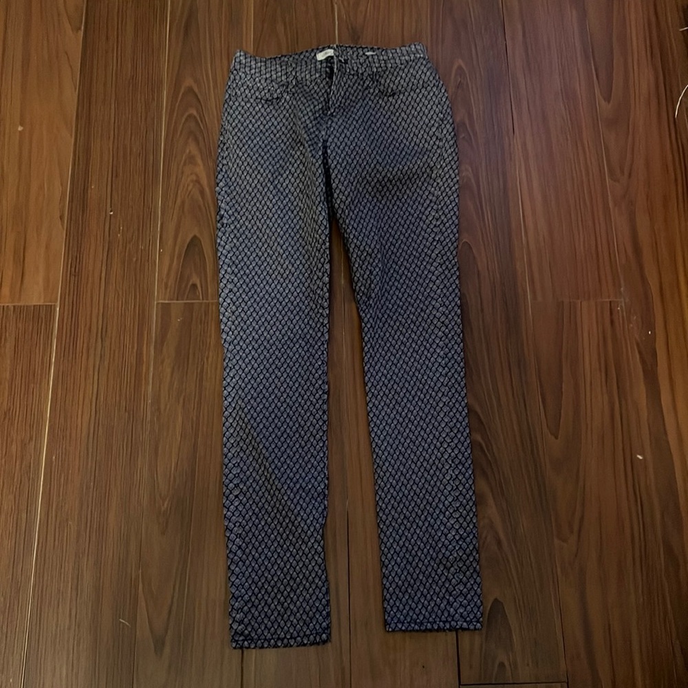 Mavi Alexa Skinny Jeans Mid Rise Women Size 28/32
Blue tannish Patterned pants.